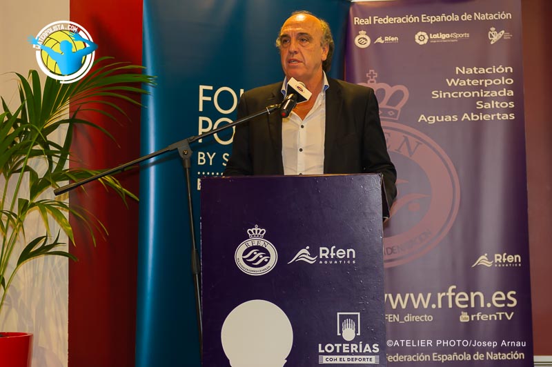 El vicepresidente deportivo de la RFEN durante la presentación de las Ligas / JOSEP ARNAU (ATELIER PHOTO)