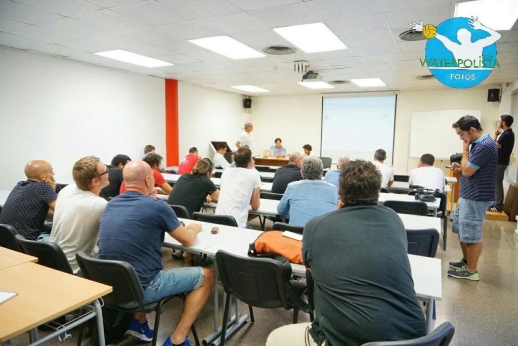 Un instante del sorteo celebrado en las instalaciones del CAR - BILLY RAMON